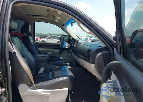 2009 Chevrolet Silverado 1500 Lt from USA, damaged, VIN 2GCEC23C491138544